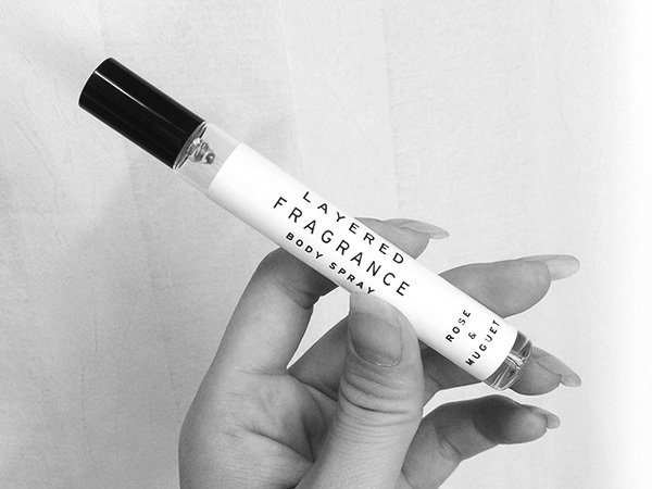 淘宝美工八宝日系香水产品摆拍作品