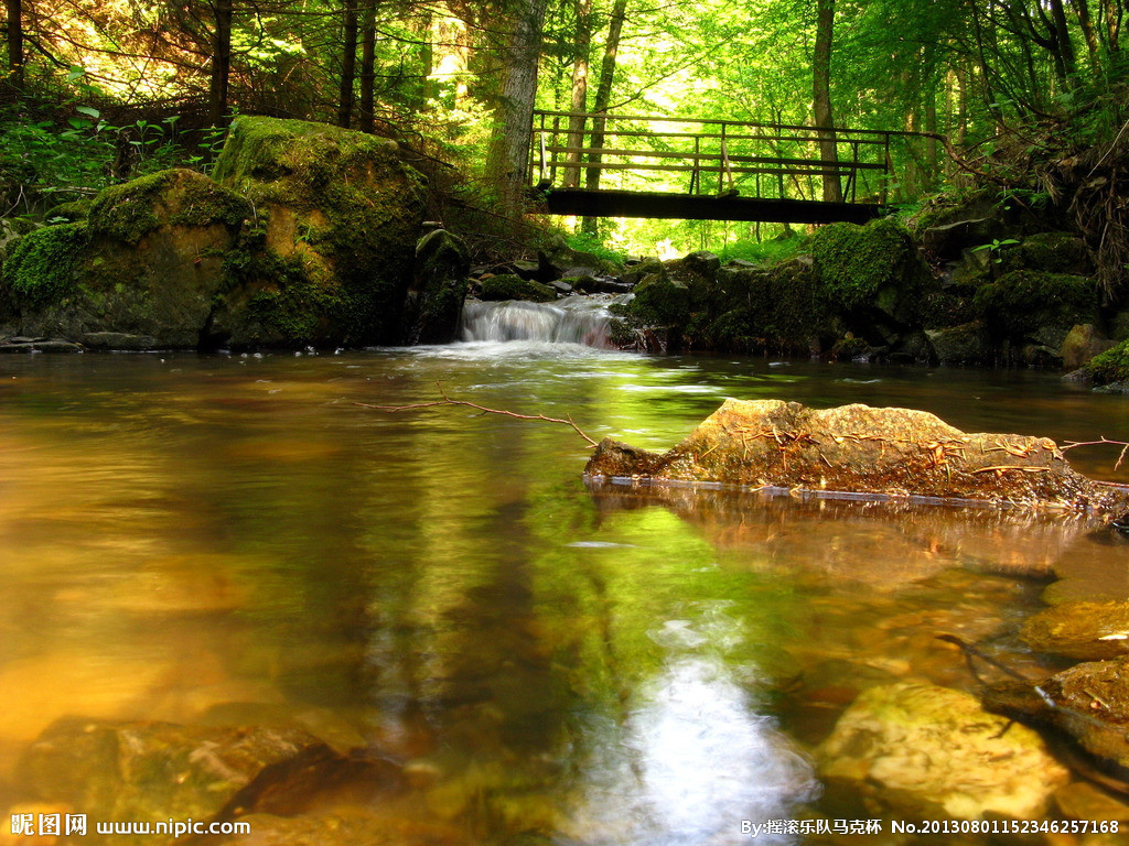 淘宝美工像素怪兽印度产品海报合成作品