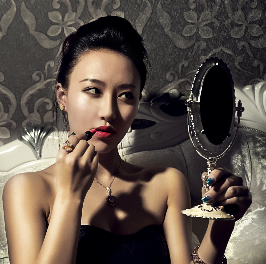 淘宝美工像素怪兽模特后期精修作品