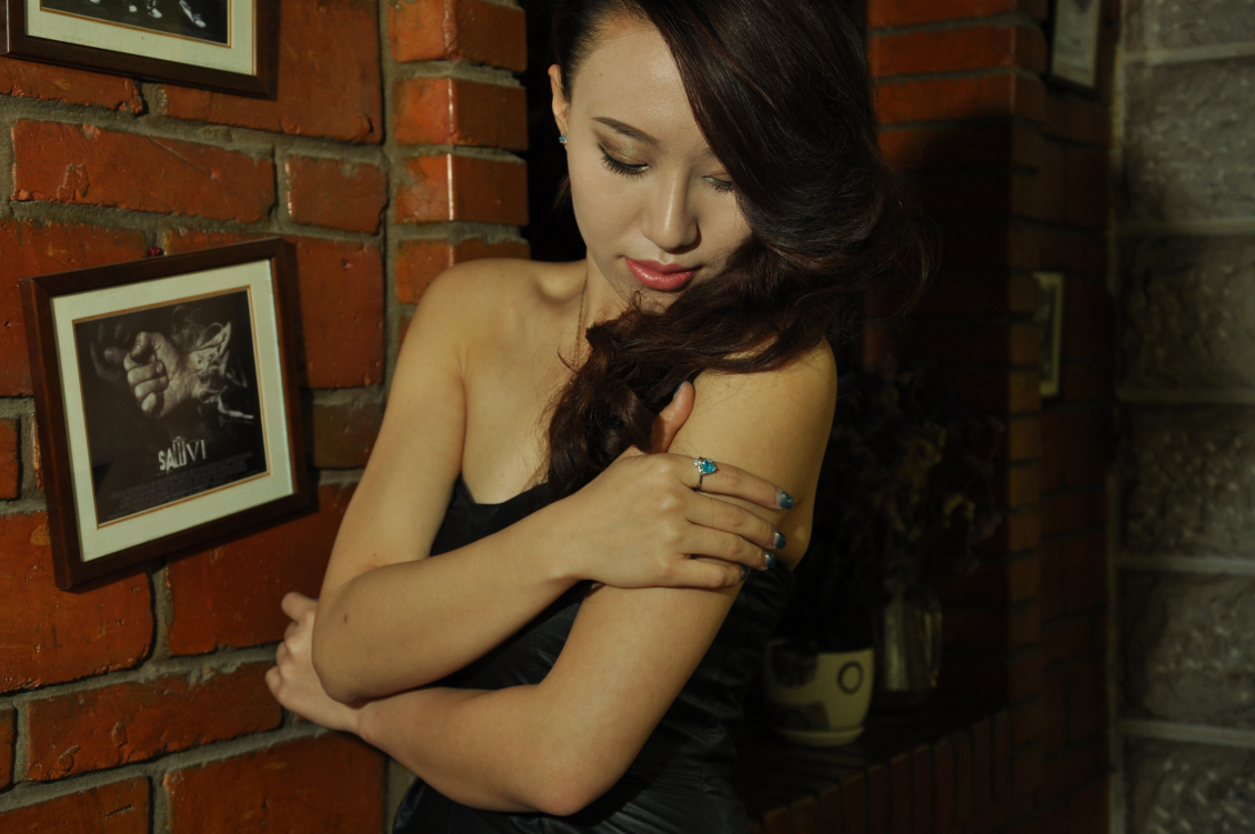 淘宝美工像素怪兽模特后期精修作品