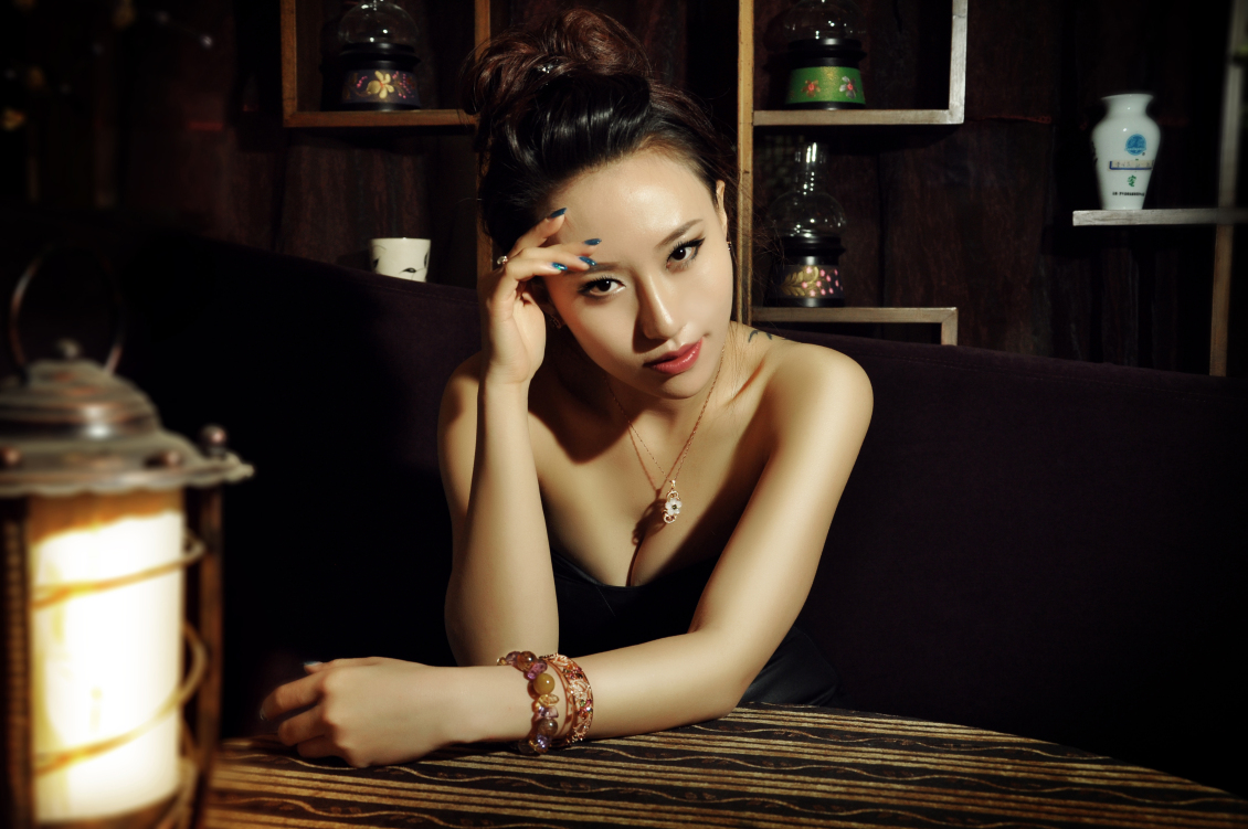 淘宝美工像素怪兽模特后期精修作品