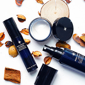 日系美妆产品摆拍