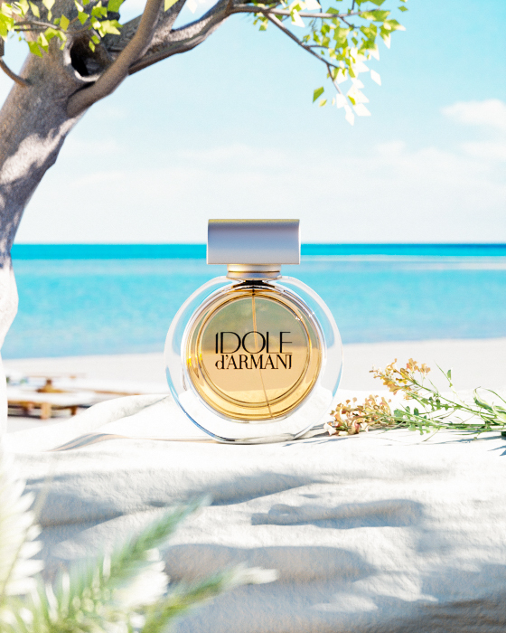 淘宝美工小巴C4D 渲染户外香水美妆香水化妆品作品