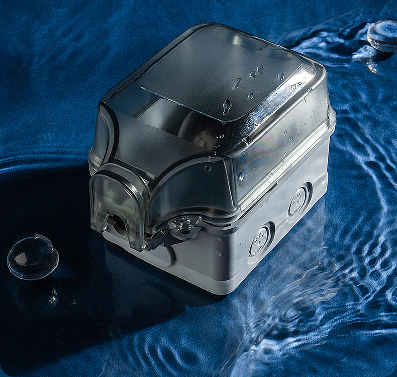 淘宝美工艾米丽防水盒详情页面作品