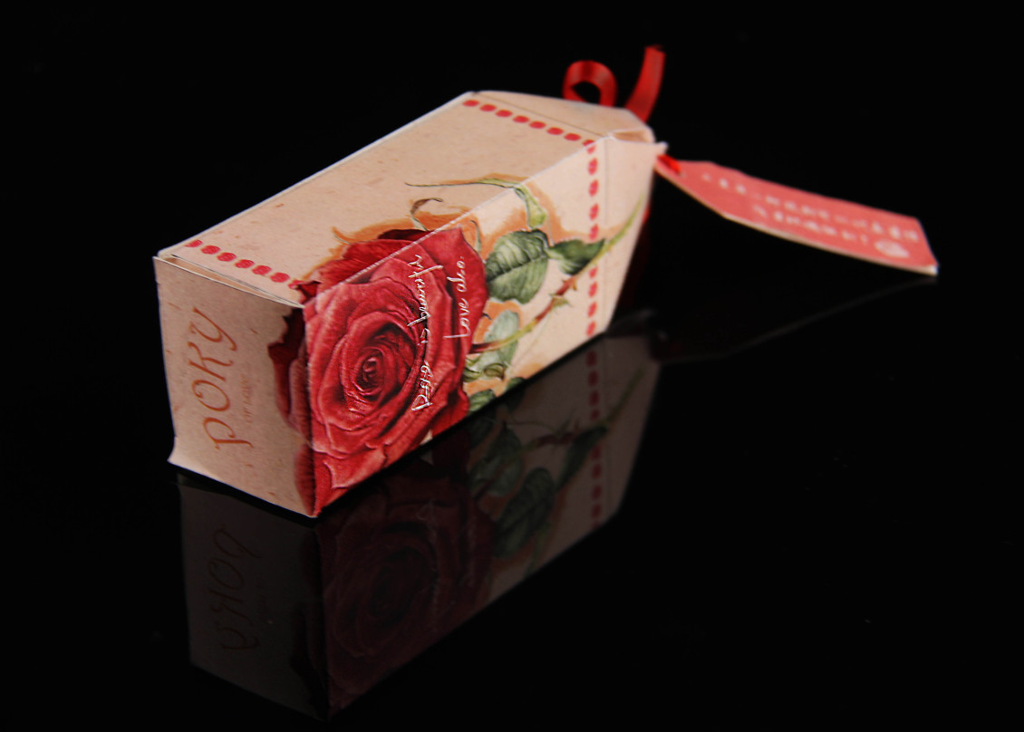 淘宝美工纯叶子包装设计玫瑰糖盒作品